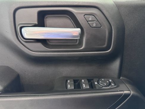 Certified 2023 Chevrolet Silverado 1500 Custom AWD/4WD image 24