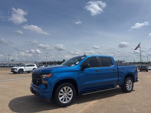 Used 2022 Chevrolet Silverado 1500 Custom RWD image 10