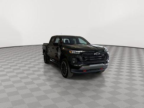 New 2026 Chevrolet Colorado Z71 w/ Technology Package AWD/4WD image 2