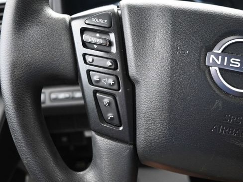 Used 2022 Nissan Frontier SV RWD image 27
