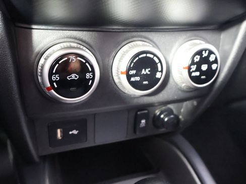 Used 2025 Mitsubishi Outlander Sport ES AWD/4WD image 36