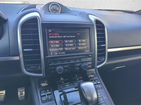 Used 2012 Porsche Cayenne S AWD/4WD image 10