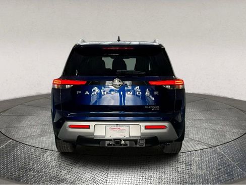 Used 2022 Nissan Pathfinder Platinum w/ Cargo Package image 7