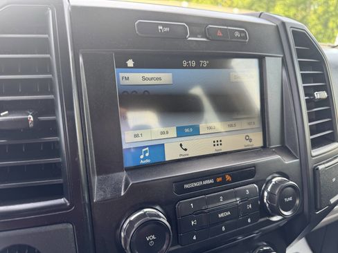 Used 2018 Ford F150 XL w/ Equipment Group 101A Mid RWD image 31