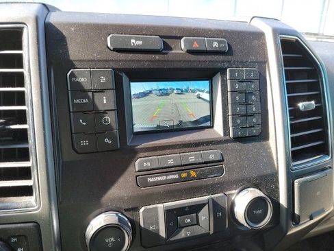 Used 2018 Ford F150 XLT image 14