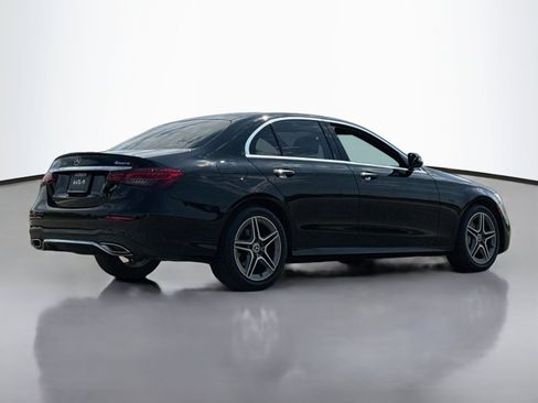 Used 2021 Mercedes-Benz E 350 4MATIC Sedan image 7