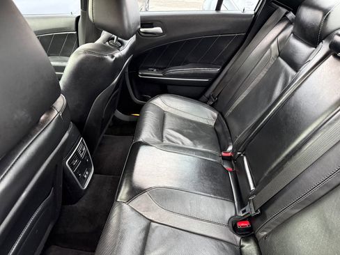 Used 2015 Dodge Charger R/T w/ Plus Group image 20