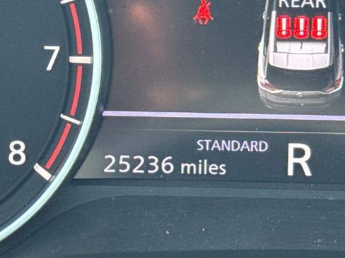 Used 2023 Nissan Rogue S FWD image 36