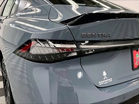 New 2026 Nissan Sentra SR w/ SR Premium Package FWD image 20