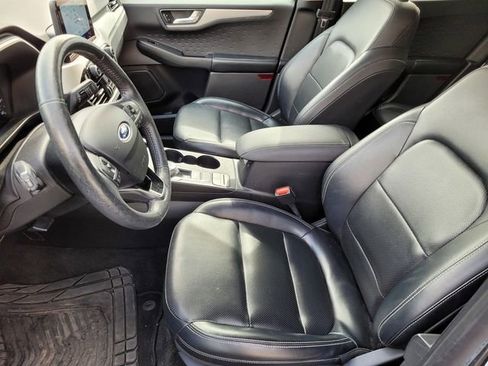 Used 2020 Ford Escape SEL image 17