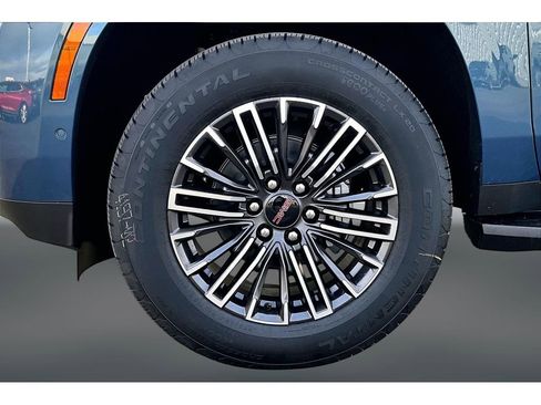 New 2026 GMC Yukon XL Elevation w/ Elevation Premium Package AWD/4WD image 12