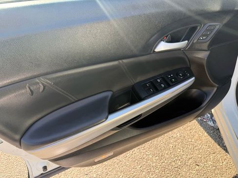 Used 2013 Honda Crosstour EX-L image 13