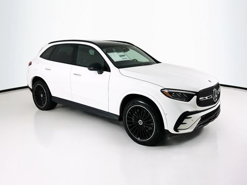 New 2026 Mercedes-Benz GLC 300 image 1