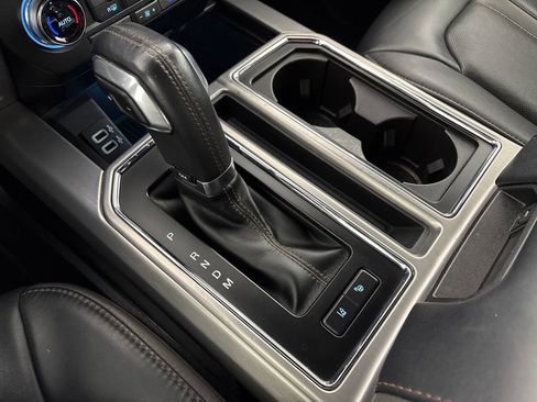 Used 2019 Ford F150 Platinum w/ Equipment Group 701A Luxury AWD/4WD image 27