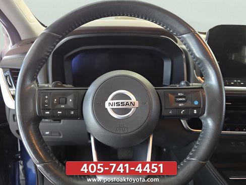 Used 2021 Nissan Rogue Platinum FWD image 13