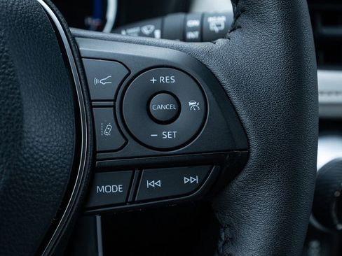 New 2025 Toyota RAV4 XLE w/ Convenience Package image 19