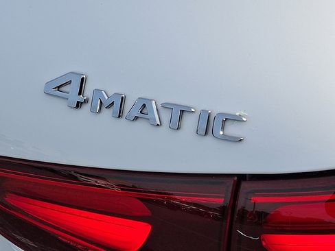 Certified 2025 Mercedes-Benz GLA 250 4MATIC image 30