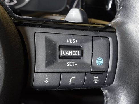 Used 2023 Nissan Pathfinder SL w/ Lighting Package (N92) AWD/4WD image 22