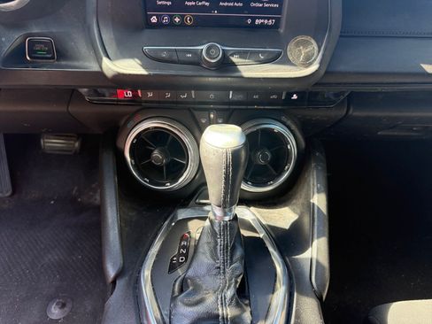 Used 2020 Chevrolet Camaro LT RWD image 12