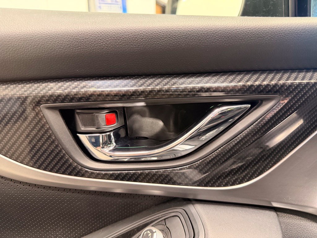 Used 2019 Subaru Crosstrek 2.0i Limited w/ Moonroof Package w/Navigation AWD/4WD image 17