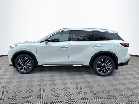Certified 2026 INFINITI QX60 Luxe w/ Cargo Package FWD image 9