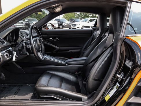 Used 2019 Porsche 718 Cayman RWD image 28