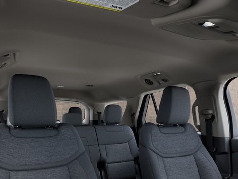 New 2027 Ford Explorer Active RWD image 22