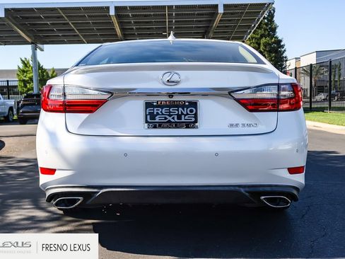 Used 2016 Lexus ES 350 w/ Navigation System Package FWD image 5