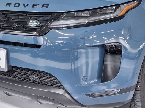 Used 2026 Land Rover Range Rover Evoque S image 12