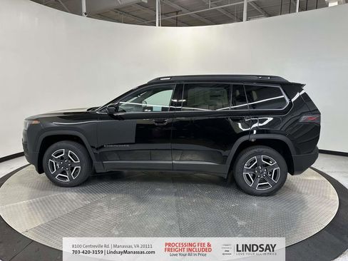 New 2026 Jeep Cherokee Laredo AWD/4WD image 5