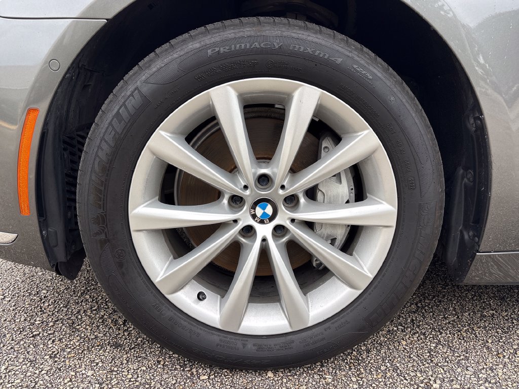Used 2017 BMW 740i RWD image 14