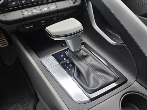 Certified 2026 Hyundai Elantra Sport FWD image 24