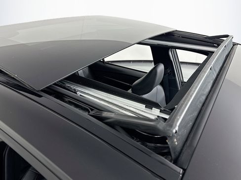 Used 2025 Toyota Camry XSE image 21