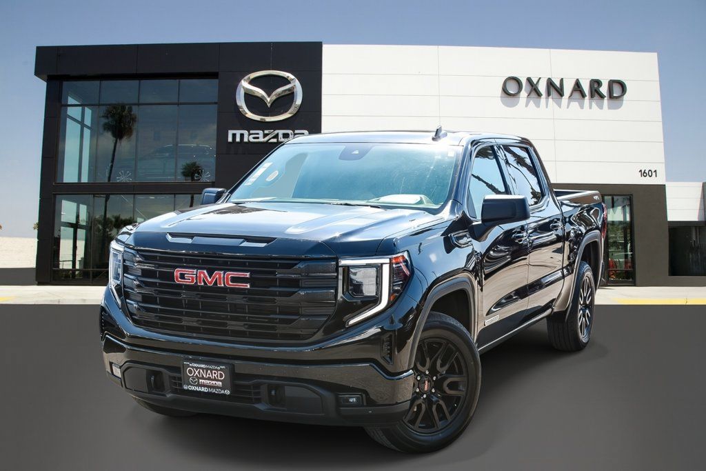 Used 2023 GMC Sierra 1500 Elevation AWD/4WD image 1