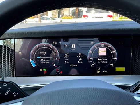 New 2026 Volkswagen Tiguan SE R-Line image 11