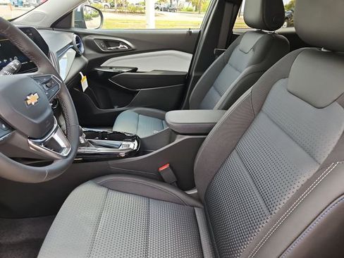 New 2026 Chevrolet Trax LT FWD image 14