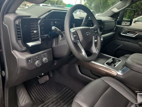 Used 2026 Chevrolet Silverado 2500 LT w/ Trail Boss Package AWD/4WD image 16