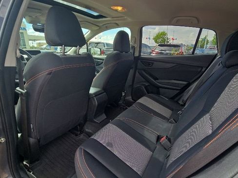 Used 2021 Subaru Crosstrek 2.0i Premium w/ Moonroof Package AWD/4WD image 11