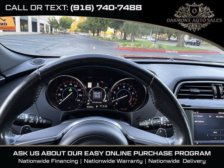 Used 2017 Jaguar F-PACE R-Sport AWD/4WD image 30