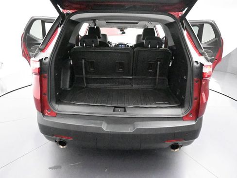 Used 2020 Chevrolet Traverse RS w/ LPO, Floor Liner Package AWD/4WD image 30