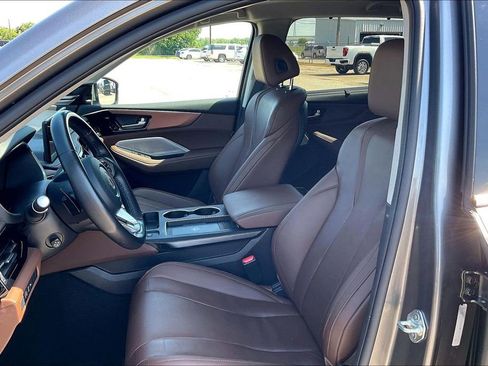 Used 2025 Acura MDX FWD w/ Technology Package image 18
