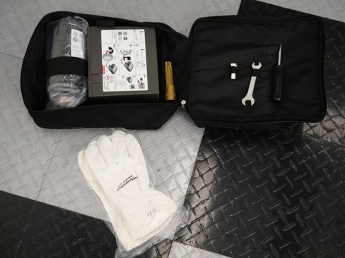 Used 2014 Lamborghini Aventador LP 700-4 image 37