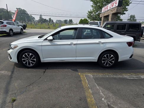Used 2022 Volkswagen Jetta S FWD image 6