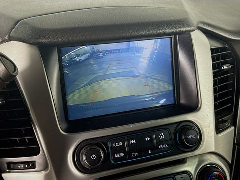 Used 2019 GMC Yukon SLE w/ SLE Value Package image 19