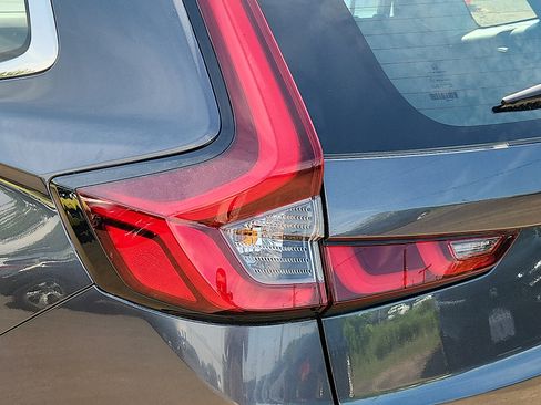 Certified 2024 Honda CR-V LX image 10