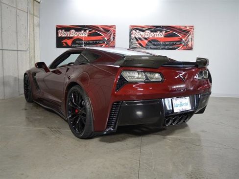 Used 2016 Chevrolet Corvette Z06 w/ 2LZ Preferred Equipment Group image 5