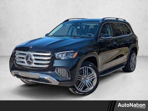 New 2026 Mercedes-Benz GLS 450 4MATIC image 1