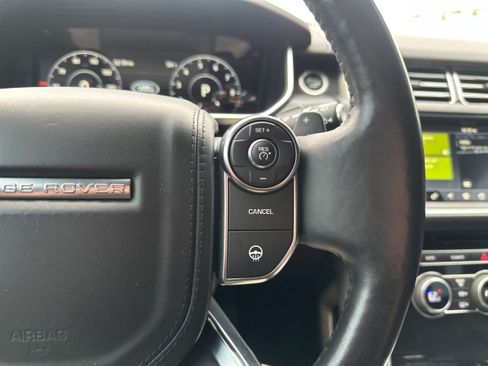 Used 2017 Land Rover Range Rover HSE AWD/4WD image 35