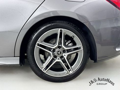 Used 2022 Mercedes-Benz A 220 4MATIC w/ AMG Line image 37