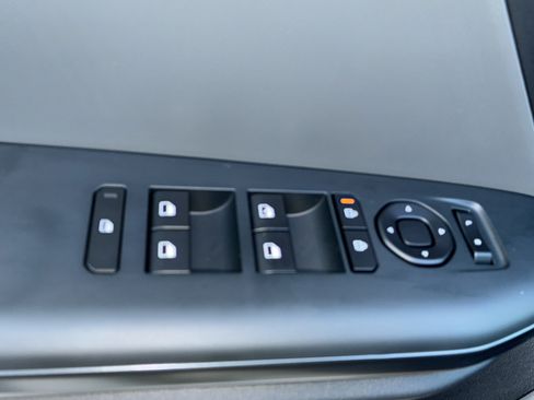 Used 2026 Kia K4 FWD image 12